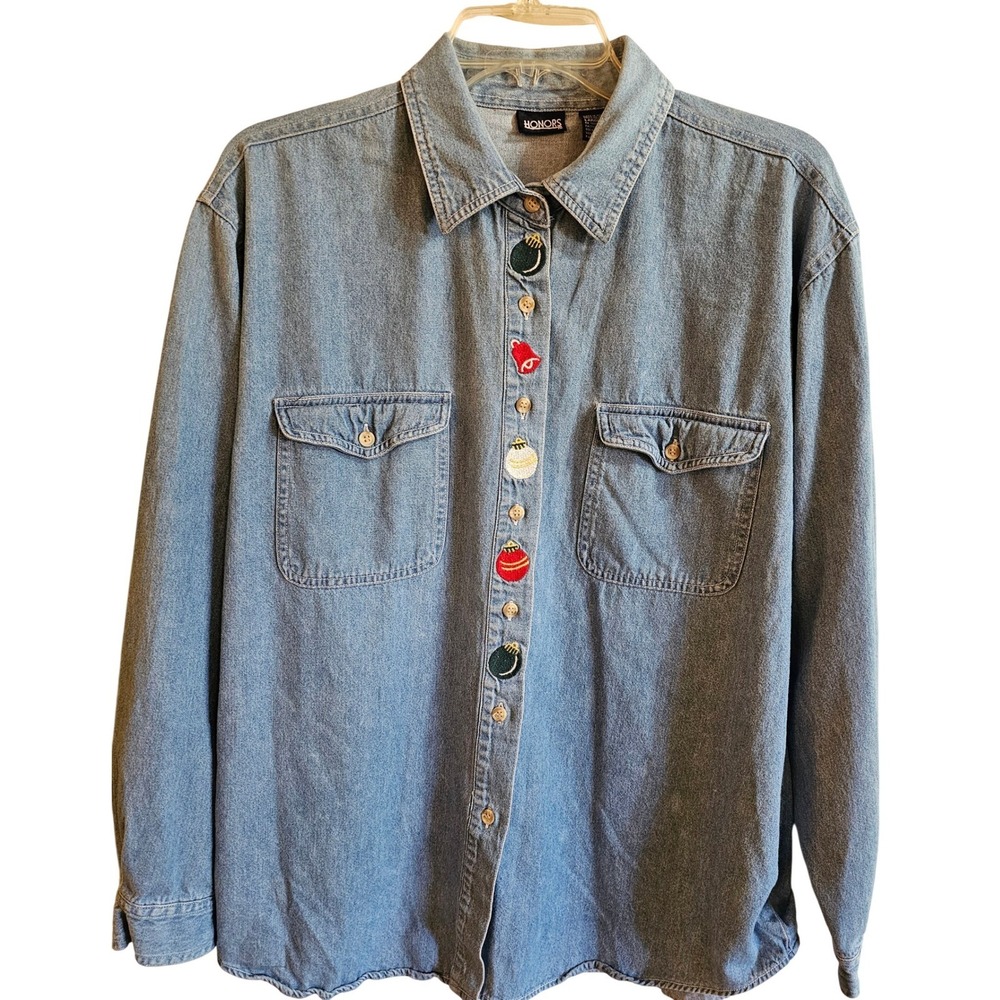 Honors Vintage Women's Large Denim Christmas Ornament Embroidered Button Shirt‎
